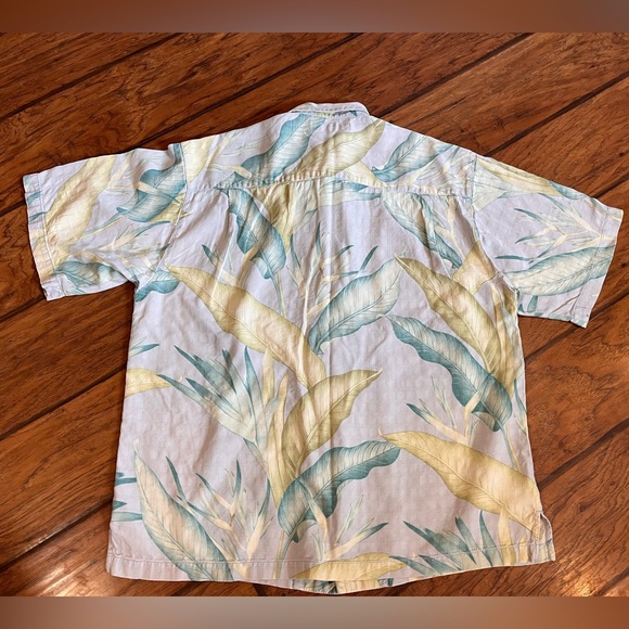 Tommy Bahama men’s 100 % silk shirt size large button down tropical beach leaves - Picture 7 of 9